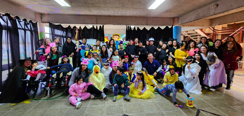 Escuelas de Coanil conmemoran el Día del Libro con diversas actividades pedagógicas y recreativas