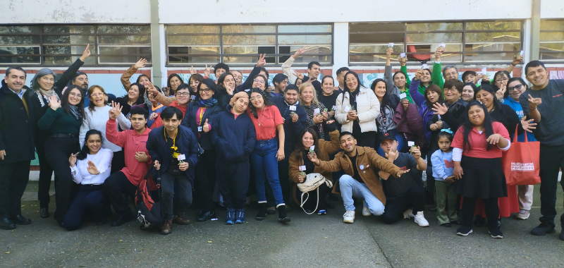Escuela Los Lirios impulsa la inclusión laboral con conversatorio junto a empresas colaboradoras