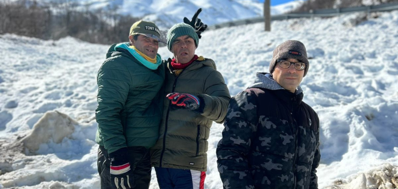 Usuarios de residencias de Fundación Coanil disfrutan de diversas actividades invernales