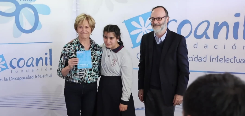 Evelyn Matthei visita Escuela Los Lirios y recibe propuestas institucionales para un Chile más inclusivo