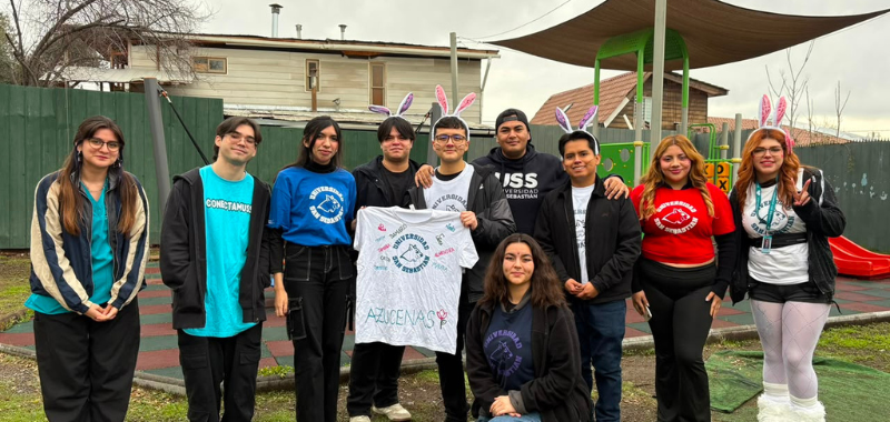 Universidad San Sebastián realiza voluntariado en Residencia Las Azucenas por el Día del Niño