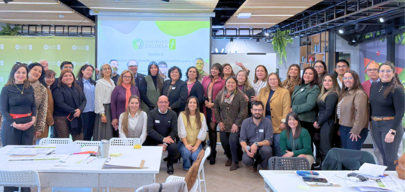 Escuela Los Aromos participa en Workshop 2026 de «Haciendo Escuela» e implementa programa de lectoescritura «Viaje por las Letras»